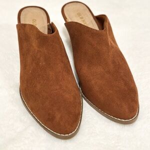 OLD NAVY MULE SHOES
